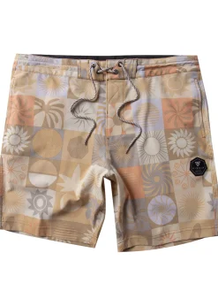 Sun Dialed 17" Boys Boardshort