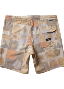 Sun Dialed 17" Boys Boardshort