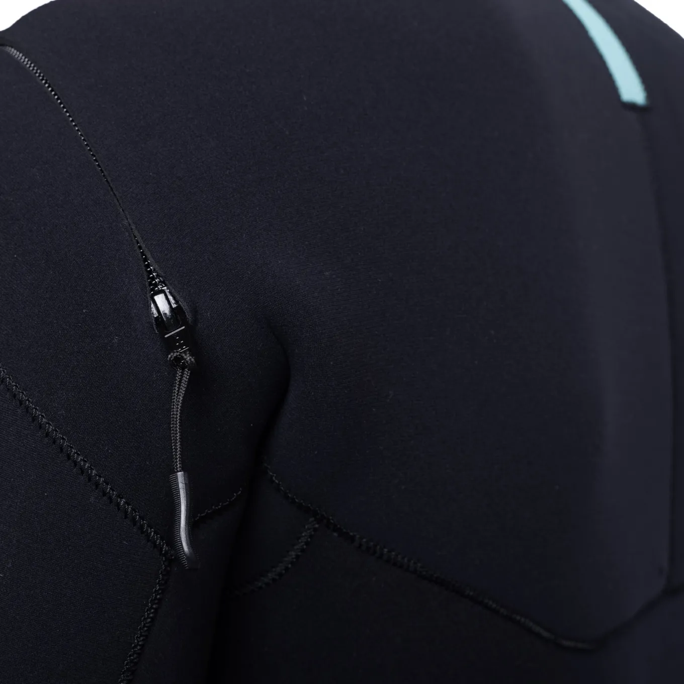 Vissla X Axxe 3-3 U zip Full Wetsuit